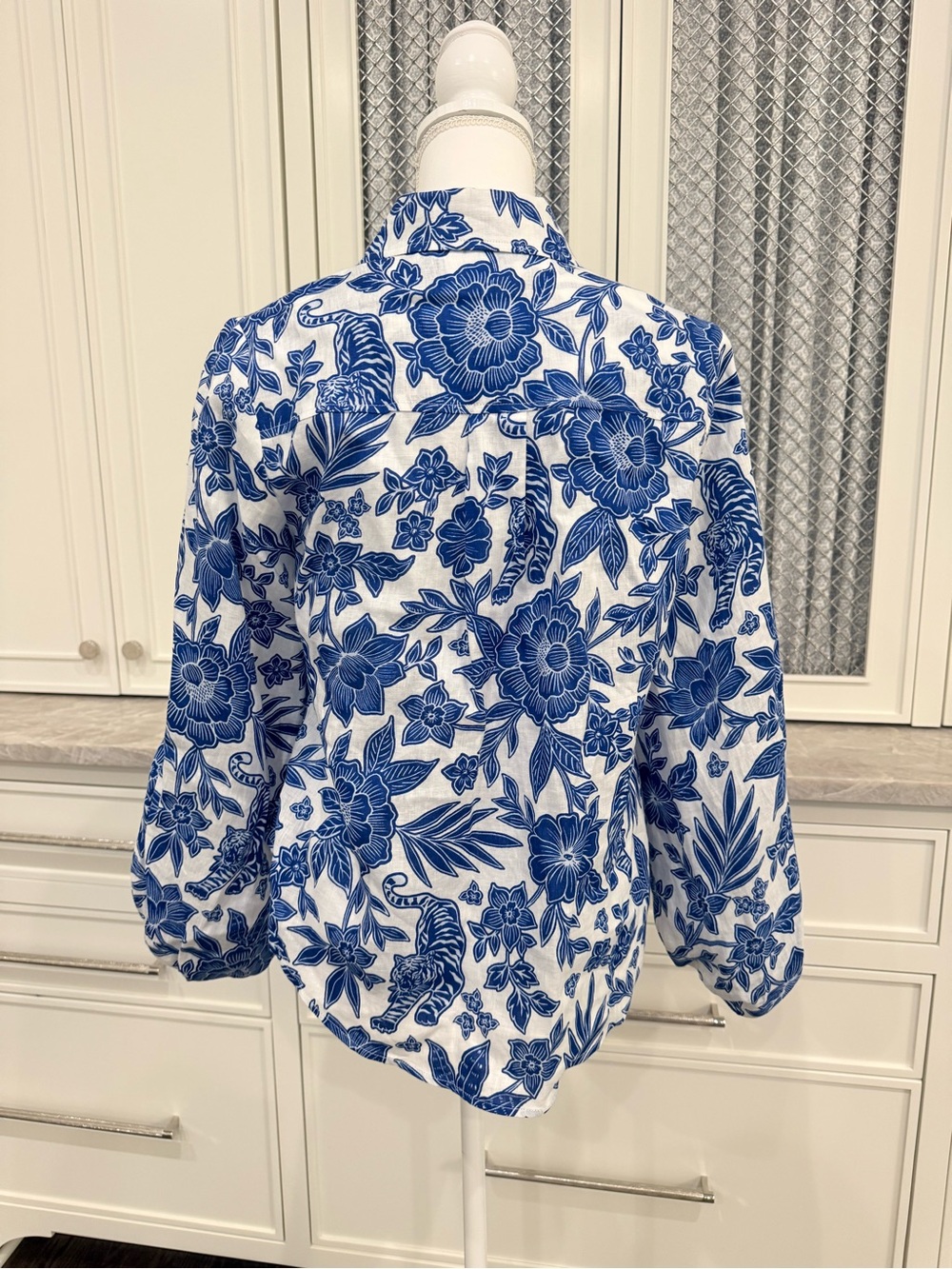 NWT Boden Puff Sleeve Blue Floral Linen Shirt  - size 6 - Picture 9 of 15